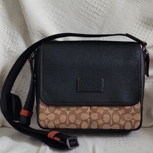 Coach Messenger Bag